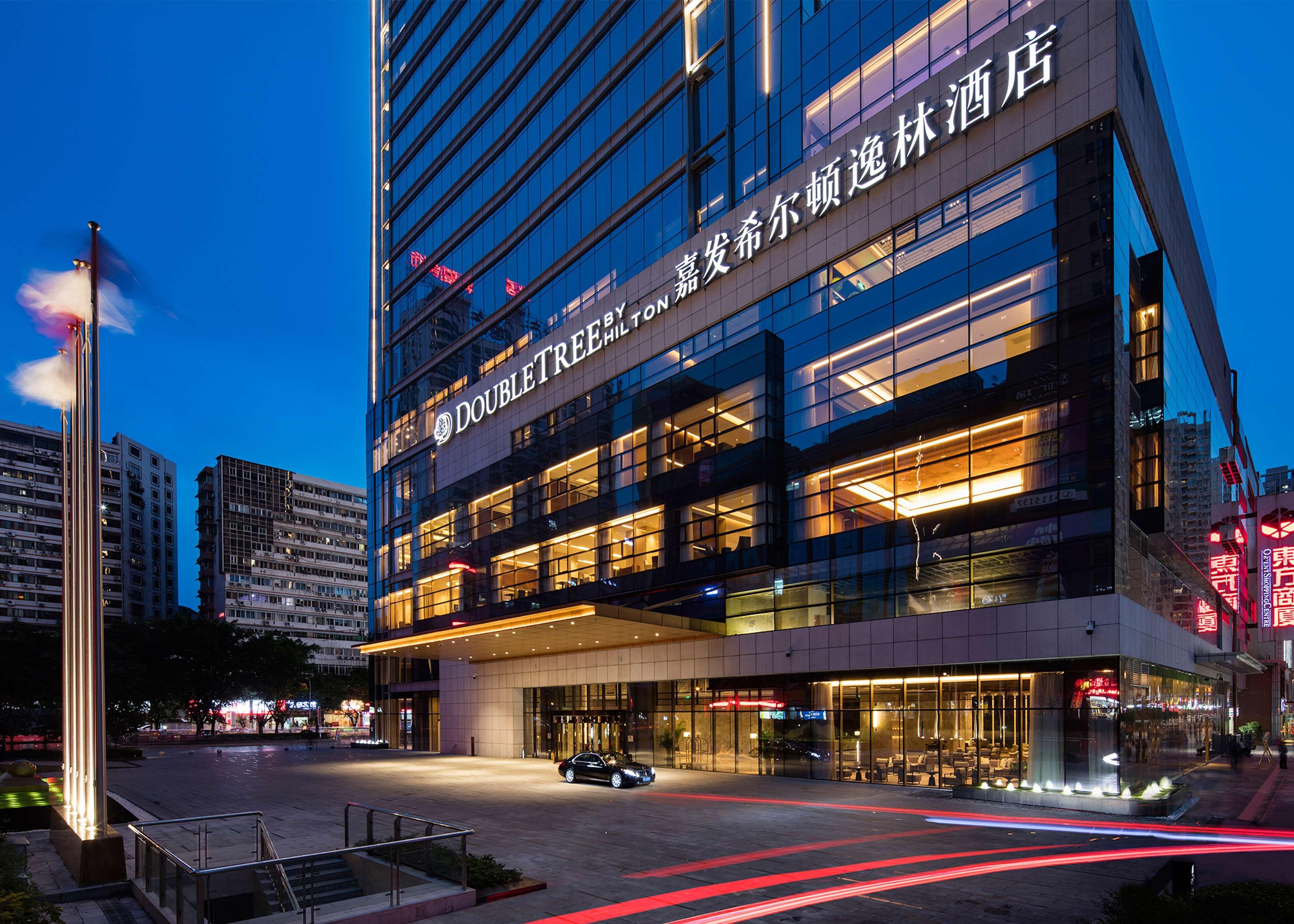 Doubletree By Hilton Chongqing - Nan'An Hotell Exteriör bild