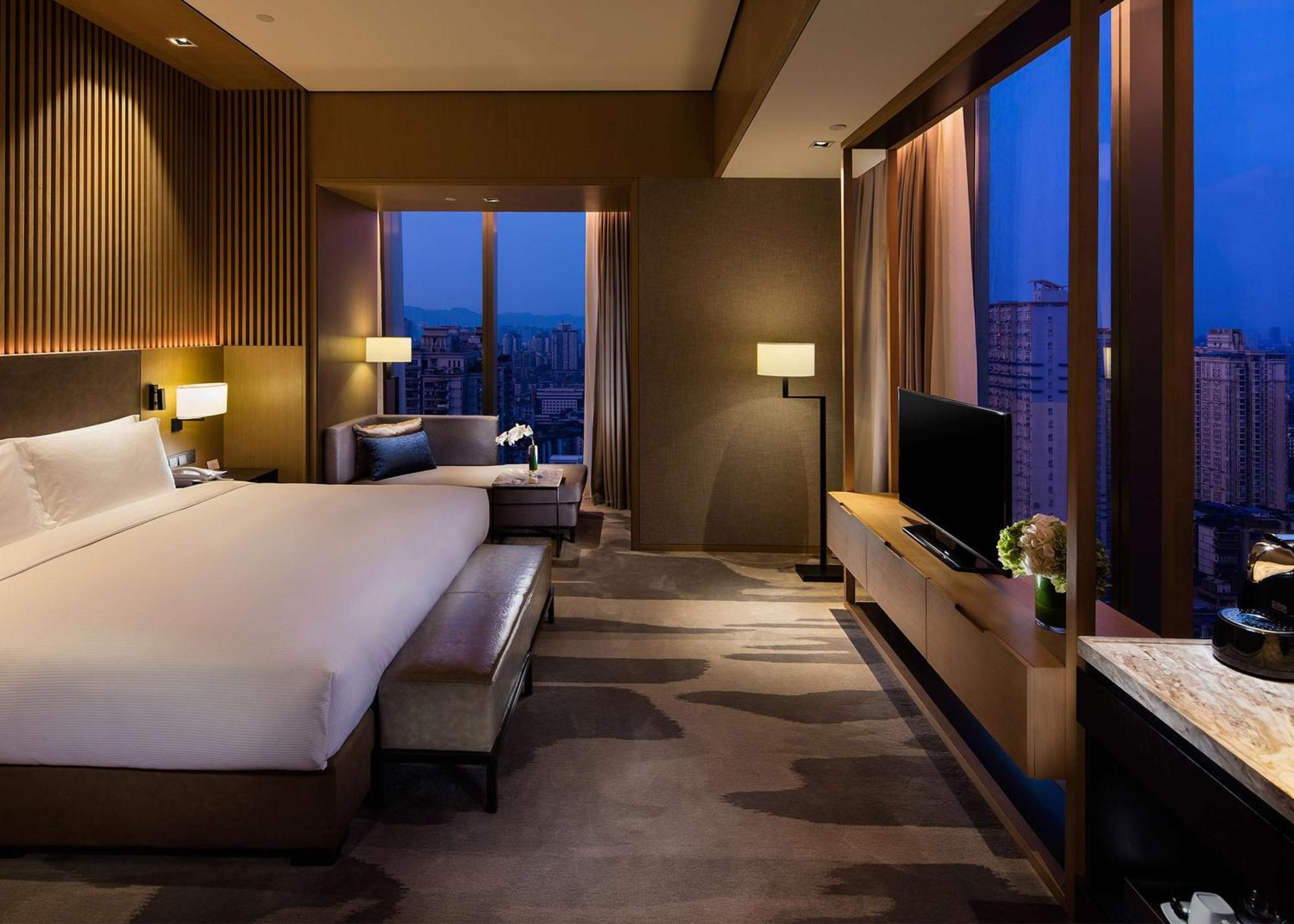 Doubletree By Hilton Chongqing - Nan'An Hotell Exteriör bild