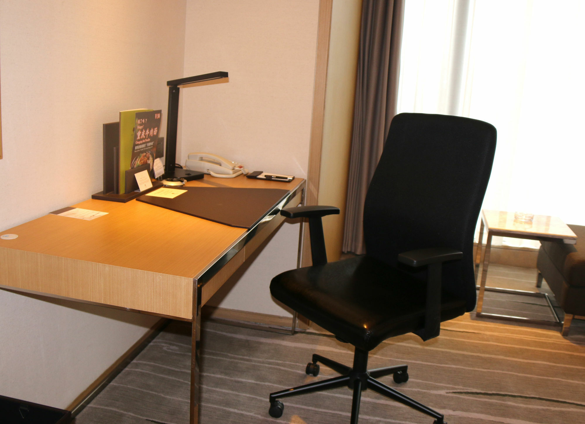 Doubletree By Hilton Chongqing - Nan'An Hotell Exteriör bild